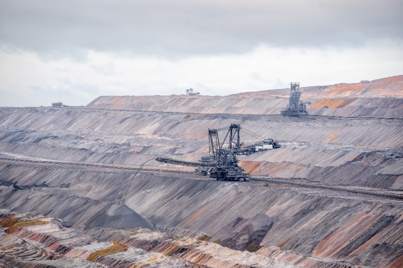 Minerals traded by Arsh Bangalore General Trading LLC